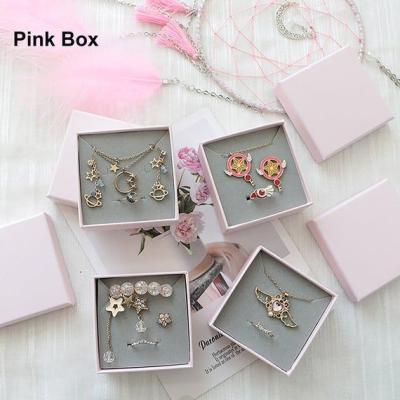 China Paper Rose Small Logo Paper Gift Fashion Luxury Custom Made Jewelry Necklace Gift Box Branded Jewelry Boxes Packaging for sale