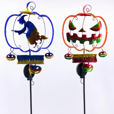 China Decorative Holloween Pumpkin Halloween Metal Pumpkin Garden Led Solar Stake Light for sale