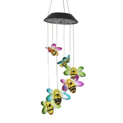 China High Quality Custom Modern Outdoor Lighting Fixtures Bee Wind Chime Hanging Solar Garden Lights Outdoor Decor for sale