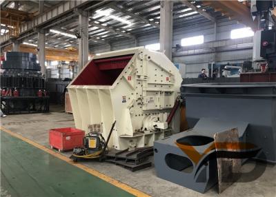 China High Chrome Impact Crusher Machine 30kw Power 22 - 32mm Discharge Range for sale