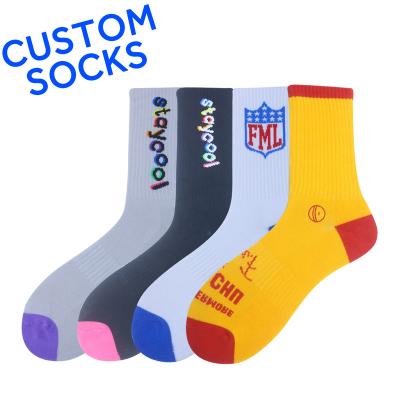 China Custom Logo OEM Thick Basketball Sports Socks Breathable For Men Knitting Printing Logo Cotton Men Athletic Socks for sale