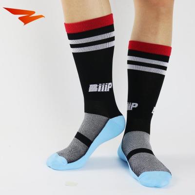 China Antibacterial Hot Sale Custom Logo Breathable Mens Foot Cycling Nylon Socks for sale