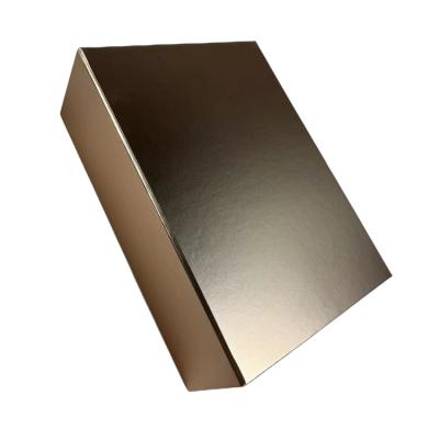 China Custom Size Recycled Luxury Cardboard Materials Rigid Packaging Magnet Foldable Foldable Paper Box Luxury Folding Gift Box With Magnetic Lid for sale