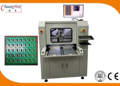 Chine Seul tenez la machine de routeur de carte PCB de commande numérique par ordinateur avec la répétabilité de positionnement de 0.01mm à vendre