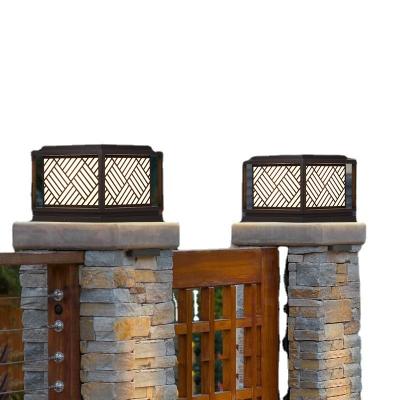 China Solar Outdoor Pillar Lights Vintage Street Lights for Garden Lawn LED Light Source for sale