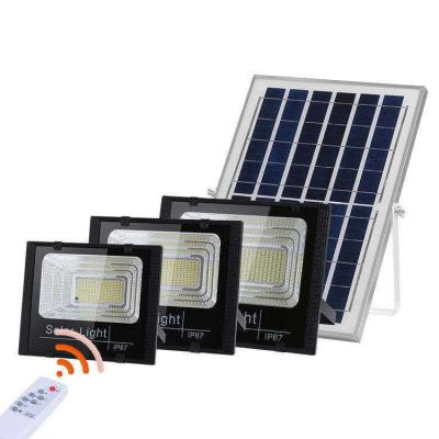 China Lámpara de aluminio solar de aluminio solar LED para la luz solar de inundación exterior en venta