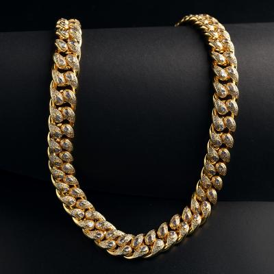 China Hip Hop Mens Gold Silver Crystal Chunky Iced Out Cuban Link Necklace Durable Jewelry for sale