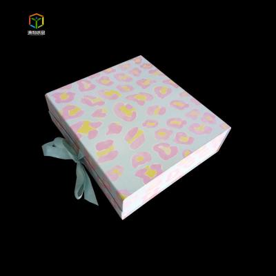 China 2021 Luxury Recycled Materials Fashion Slide Match Drawer Cardboard Paper Gift Jewelry Packaging Box for sale