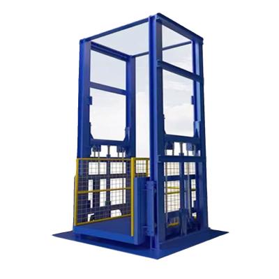 China Blauw 3000kgs Warehouse Cargo Lift 3m-9m Mini Goods Lift Te koop