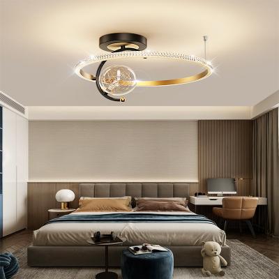 Chine Surface Mounted 2022 New Design Modern Ceiling Lamp Hotel Round Home Decoration Lighting à vendre