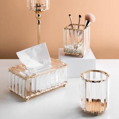 China Viable Wholesale Luxury Diamond Makeup Brush Holder Desktop Organizer Pen Storage Box Holder for sale