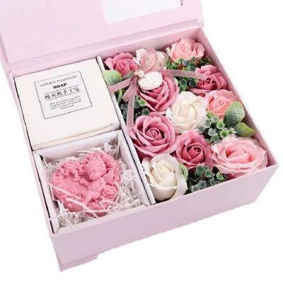 China Flower Price Good Design New Luxury Handcrafted Gift Decoration Flower Gift Boxes for sale