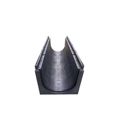 China Modern Hot Sale Outdoor Gutter Pavement Precast HDPE Linear Plastic Drainage Ditch for sale