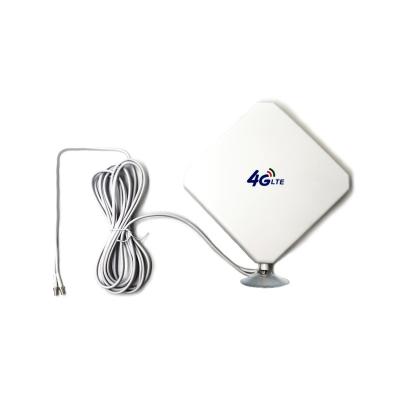 China 4G Outdoor External Antenna 698 2700mhz 12dbi Omni Antenna For GSM W CDMA 2G 3G Mobile Phone Signal Max Repeater Customized YNX- BLG for sale