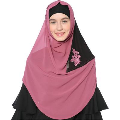 China New Two Color Embroidery Chiffon Muslim Scarf Women Hijabs 2020 Muslim Chiffon Hijab for sale