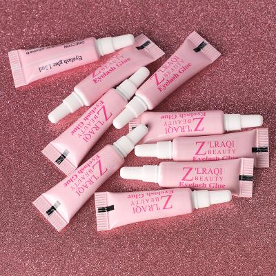 China Hypoallergenic Eyelash Glue Private Label Eyelash Extension Glue Low Price Quick Drying Mini Eyelash Glue for sale