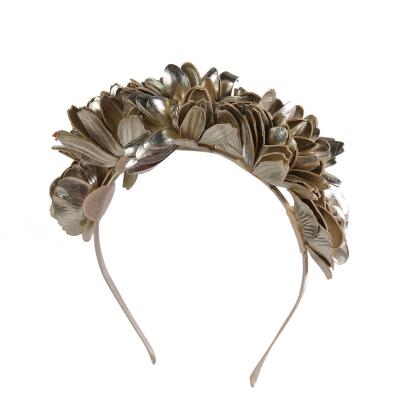 China Polyester & 2021 New Design Metal Style Sweet Hairband Flower Crown Women Girl Hairband Wedding Party Bride Hair Accessories for sale