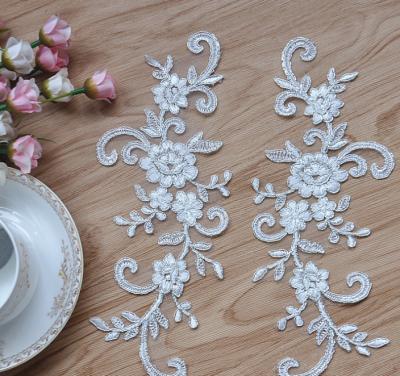 China Sliver Wire Cord Lace Applique Ivory Color Embroidery Flower for Wedding Dress for sale