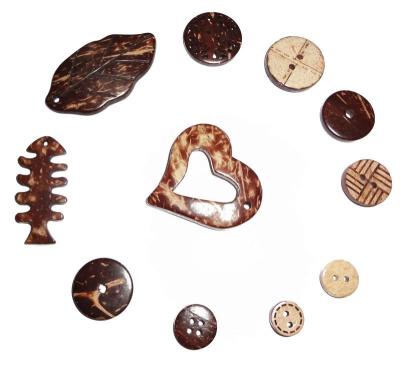 China Sustainable Carved Decorative Coconut Shell Buttons For Garment / Clothing for sale