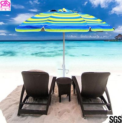 China Parasol de playa ultravioleta resistente de Sun de la protección de 7 pies con el top de la salida de aire en venta