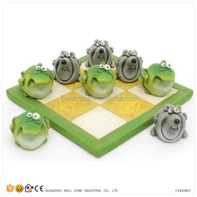 China Kid Games Resin Frog Vs Mouse Ditches And Crosses Mini Board Games For Kids for sale