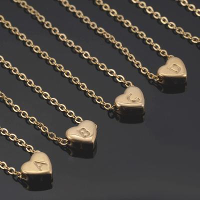 China 316L Stainless Steel Non-fading 18K Gold Plated 26 Initial Letter Necklace Heart Letter Titanium Steel Necklaces For Women 2021 for sale