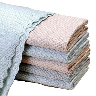 China Best Stocked Selling Fish Scale Microfiber Kitchen Cloth Diamond Microfiber Kitchen Towel for Mirror and Microfiber Glass Window for sale