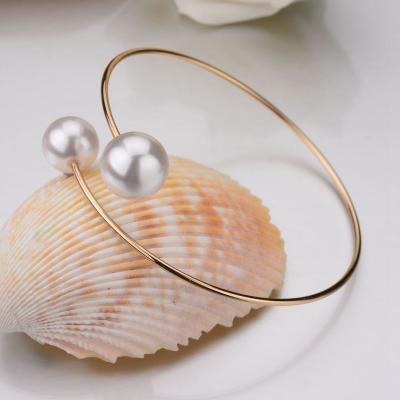 China Fashion Jewelry Pearl Cuff Nickel Free Bracelet Personalized Bangle Jewelry Gift Gold Simple Adjustable Bangle For Women for sale