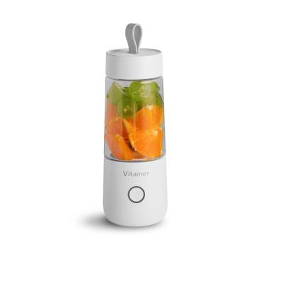 China Portable 4 Blade Fruit Juicer Juicer Outdoor Personal Electric USB Rechargeable Juicer Blender for Smoothie for sale