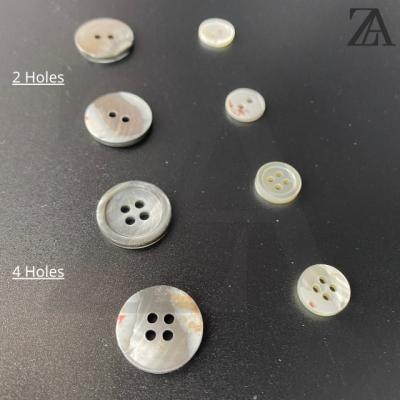 China #110 Natural Garment Accessories Brown Lip Smoke Color Round 2 Holes Natural Base Shell Buttons for sale