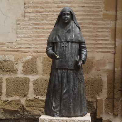 China Europe Life Size Religious Figure Nun Bronze Catholic Statues For Sale for sale