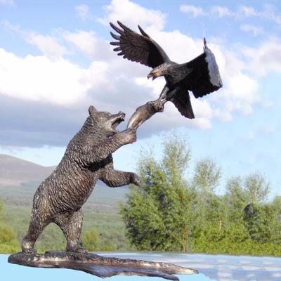 China Europe Life Size Antique Brass Garden Statue Bronze Brown Bear And Flying Eagle Catching Fish Sculpture for sale