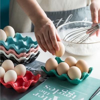 China Viable Creative Colorful Home Household Egg Supplies Kitchen Matte Tableware Ceramic Egg Rack for Six Eggs for sale