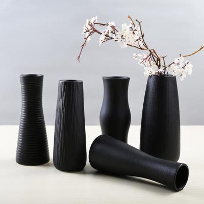 China Morden Flower Vases Handwork Decoration Luxury Creative Dry Ceramic Pottery Interspersed Wholesale for sale