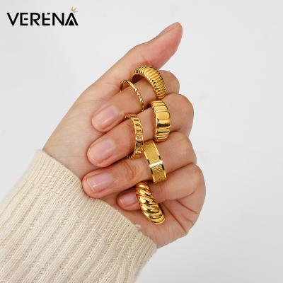 China Environmental Friendly Stylish Crossant-shaped Woman Rings Luxury Jewelry Brass Plating 18k Gold Female Ring Women for sale