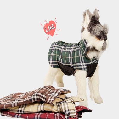 China Sustainable Pet Clothes Zippered Christmas Dog Clothes Cotton Vest Winter Dog Jacket for sale