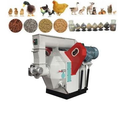 中国 2-5t/H Ring Die Feed Pellet Maker Poultry Chicken Feed Maker With Conditioner 販売のため