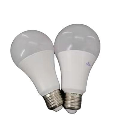 China Desktop plastic aluminum material can be used for office or home high efficiency LED bulbs for sale