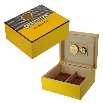 China Full CT Cohiba Products 25 Wooden Cigar Box Handmade Cigar Humidor In Stock for sale