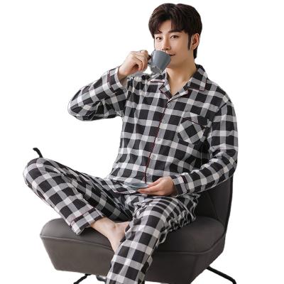 China New Turn Collar QUICK DRY Homeclothes White And Black Homesuit Down Plus Size Plaid Sleepwear Long Sleeve Long Pants Pajamas Set For Men for sale