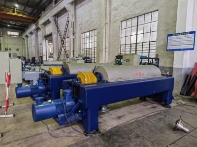 China O filtro contínuo da purificação de óleo centrifuga 30kW 4,17 L/D automáticos à venda