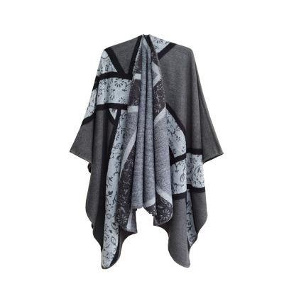 China Fashionable Big Discount Stock New Arrival Jacquard Winter Poncho Designer Women Shawl Gifts Free Sample for sale