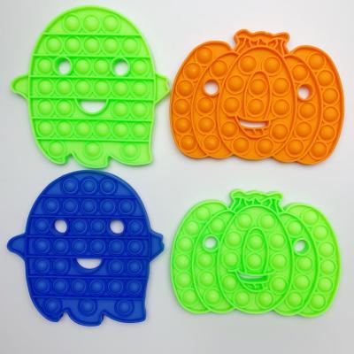 China Best Selling Pumpkin Eco-friendly Material Halloween Gift Ghost Jumping Toy Silicone Push Sensory Pop for sale