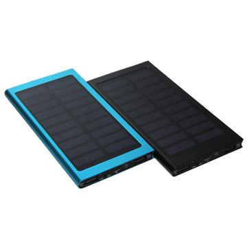 China 8000mAh Portable Solar Charger Battery , Super High Capacity Power Bank Charger for sale