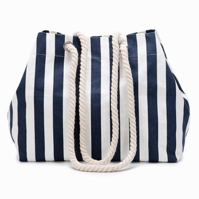 China 2019 Lady canvas beach tote bag fashionable stripe beach bag for wholesale for sale