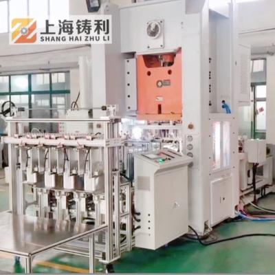 China Volledig Automatische Aluminiumdoos die tot Machine SMC maken Pneumatische Aluminiumfoliedozen die Machine maken Te koop