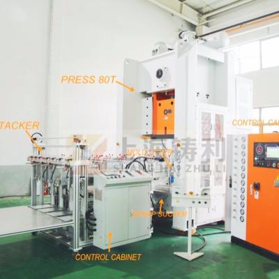 Chine Aliments de préparation rapide de poinçonneuse de conteneur de nourriture de papier d'aluminium emporter le conteneur de nourriture de papier faisant la machine à vendre