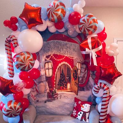 China Festival Decoration 123PCS Christmas Balloon Arch Garland Kit with Gift Box White Red Red Star Candy Balloon Balloons for Christmas Party Decoration for sale