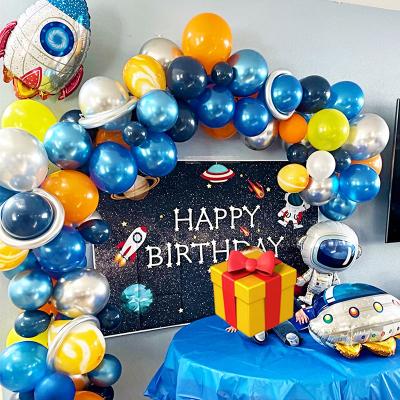 China 86Pcs Birthday Party Outer Space Balloon Garland Kit Included UFO Rocket Astronaut Balloons For Kids Space Themed Birthday Party Decorations for sale