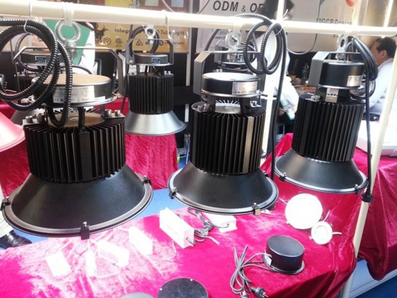 Verified China supplier - Shen Zhen Screentech Lighting Co.,Ltd